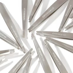 Tweezerman - Slant Tweezer Classic 12 Tweezerman - Slant Tweezer Classic -The French Pharmacy 1231 RSlantTweezerClassiclifestyle2