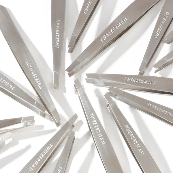 Tweezerman - Slant Tweezer Classic 5 Tweezerman - Slant Tweezer Classic - Image 5