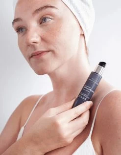 Institut Esthederm - Intensive Hyaluronic Serum 30ml -The French Pharmacy 1509 Hyaluronic Serum 411X570 028ed9b0 af2f 403f a242 6534d0e2eaa1