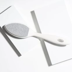 Tweezerman - Sole Smoother Antibacterial Callus Stone -The French Pharmacy 5069 R Lifestyle