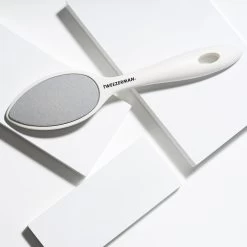 Tweezerman - Sole Smoother Antibacterial Callus Stone -The French Pharmacy 5069 R Lifestyle 2