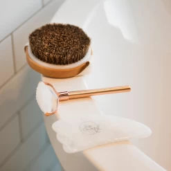 Roll On Jade - Lymphatic Drainage Brush -The French Pharmacy BROSSE BODY SLIM Roll On Jade 5 2000x 8399c390 14ec 4dfb ab3f 77eec5571c5a