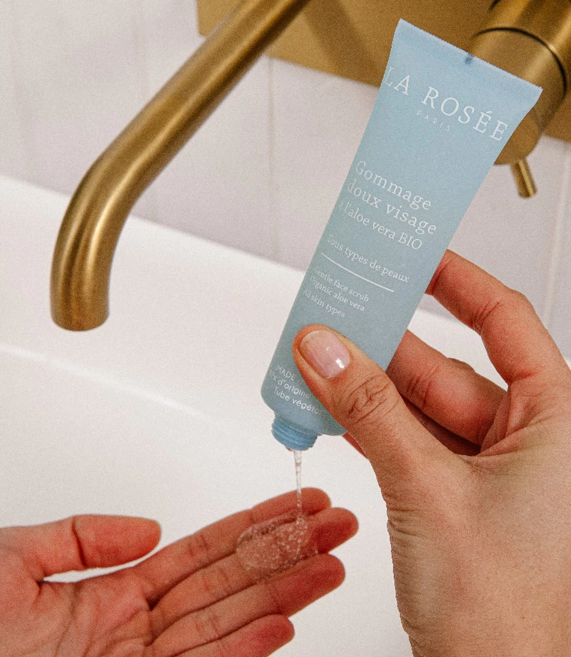 La Rosée - Ultra Gentle Face Scrub 60g 2 La Rosée - Ultra Gentle Face Scrub 60g - Image 2