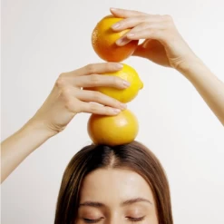 Roger & Gallet - Bois D'Orange Body Lotion 250ml 7 Roger & Gallet - Bois D'Orange Body Lotion 250ml -The French Pharmacy Screenshot2023 04 13at18.33.13