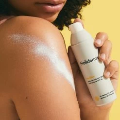 Holidermie - HoliSun Cell Defense SPF30 100ml 7 Holidermie - HoliSun Cell Defense SPF30 100ml -The French Pharmacy cremespf50 2048x 054468c0 ab33 4987 ad89 cffebbdd6ca4