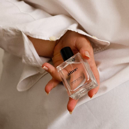 Aime - Parfum De Peau Eau De Parfum Spray 50ml 3 Aime - Parfum De Peau Eau De Parfum Spray 50ml - Image 3